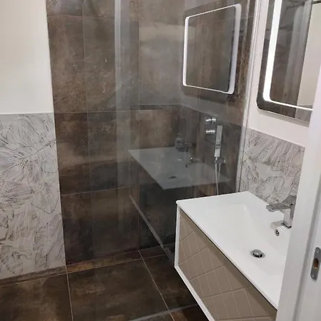 Barimetro Garden Apartment